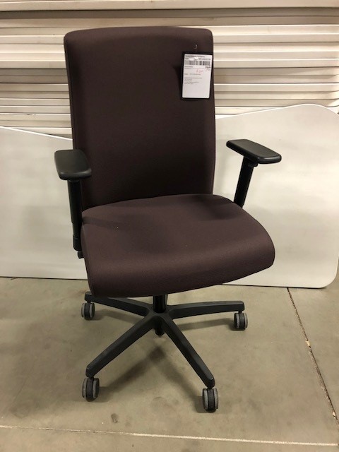 Business Furniture Warehouse Pre-Owned Office Furniture